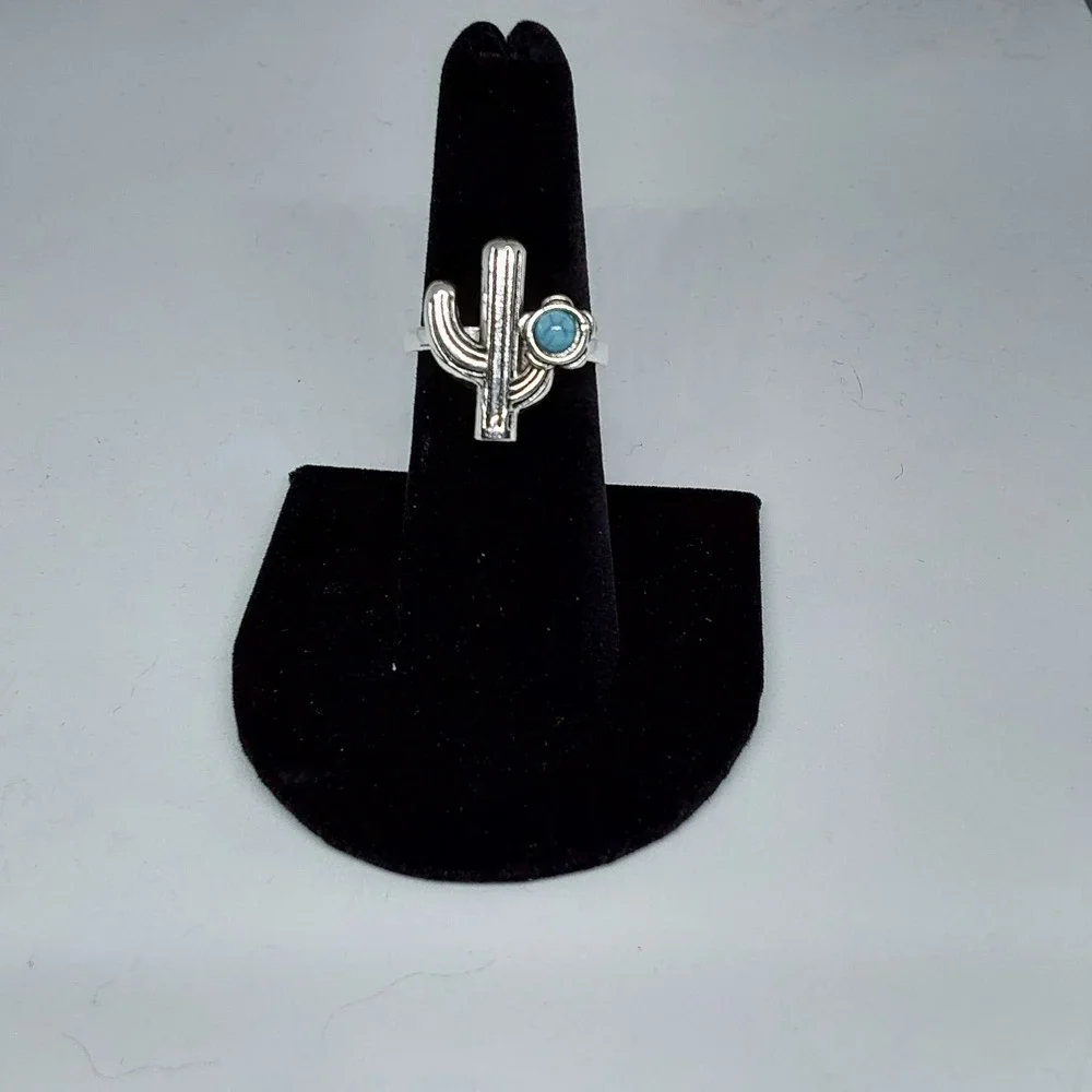 Women's Bohemian Western Retro Zinc Natural‎ Turquoise Inlaid Stone Ring Size 7